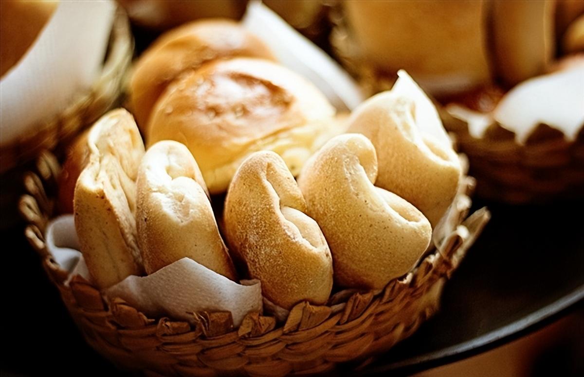 為什么面包店寧可扔掉也不打折