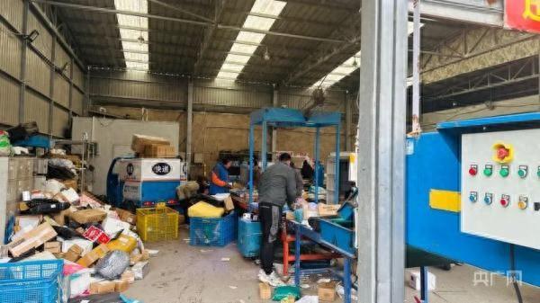 新規(guī)后快遞員業(yè)務(wù)量狂增十幾倍