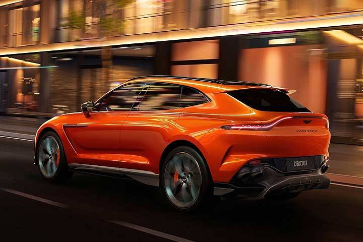 2024年款DBX707發(fā)布,百公里加速3.3秒的SUV