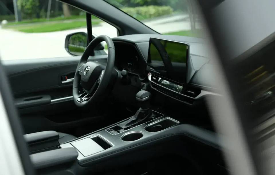 賽那,為何是家用MPV的新“燈塔”