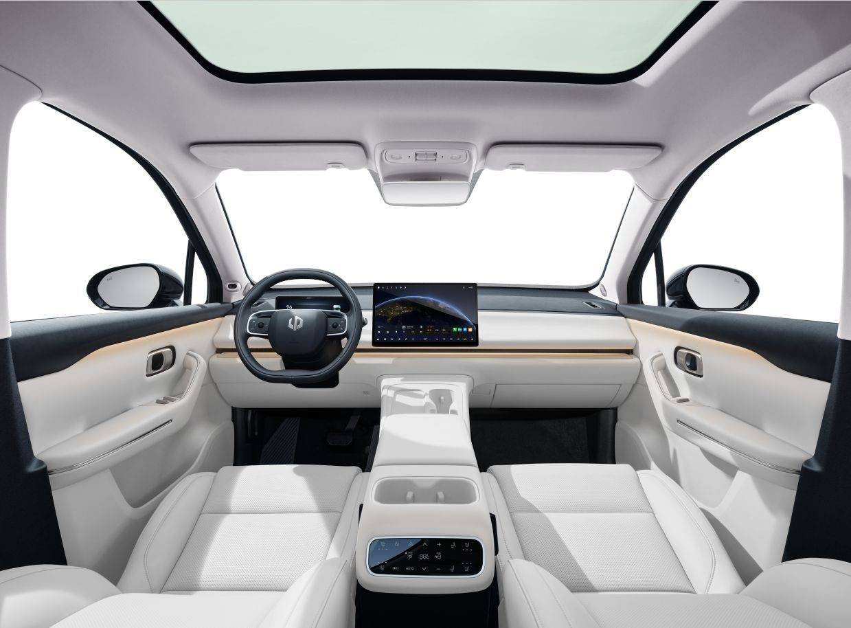 融合SUV和MPV!“卷王”零跑帶來全新MPSUV車型