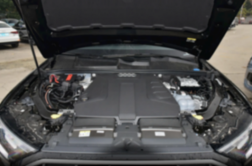 60萬級的豪華SUV,奧迪Q7對比林肯飛行家,究竟該如何選?