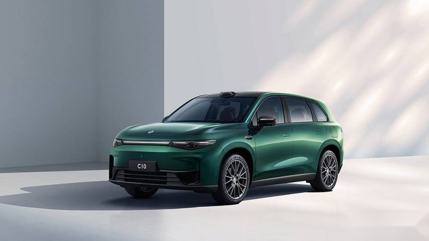 “卷王”零跑C10王炸 :越級對標30萬車型,給年輕人一個更理想的家