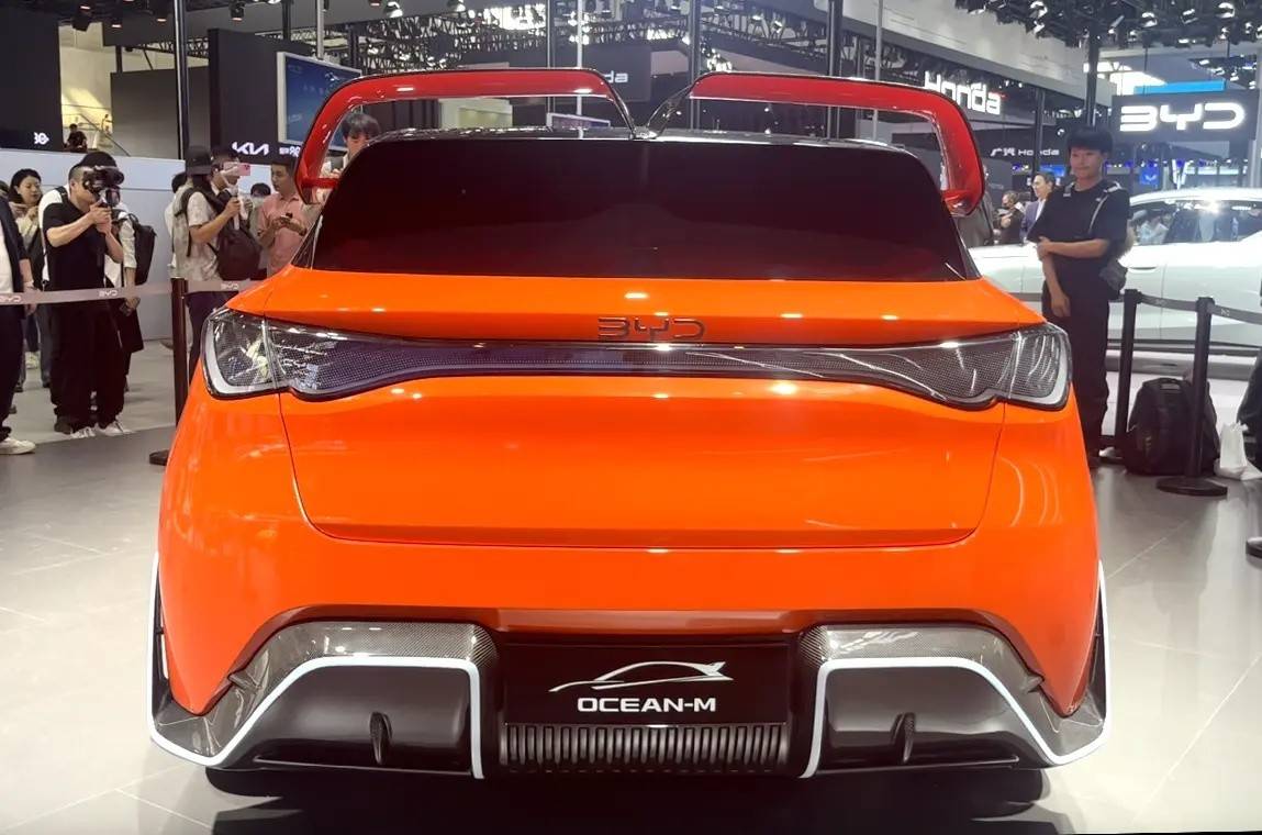 比亞迪要出小鋼炮了 純電后驅預計12萬起