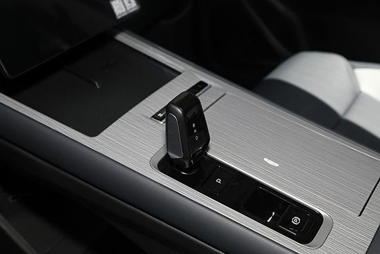 提供兩種動力 新款博越L將于5月19日上市