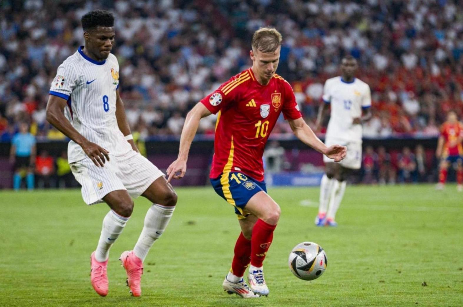 西班牙2-1逆轉法國挺進歐洲杯決賽