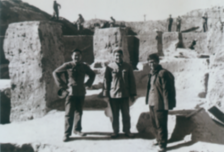 考古界都叫他“黃頭兒”