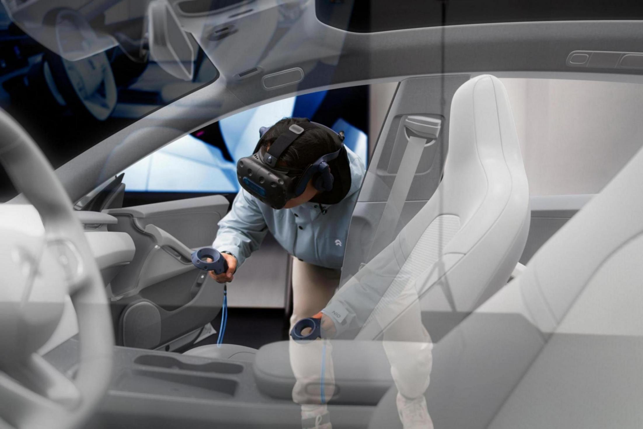 別人都在卷價(jià)格、打嘴仗,蔚來(lái)在卷什么?