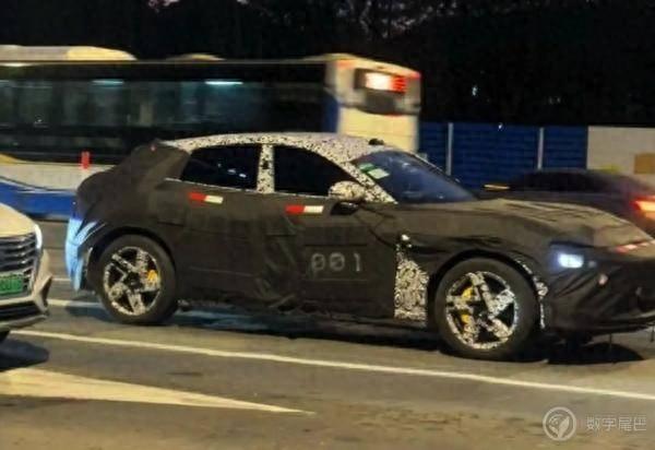 小米 SUV 算是「官宣」了,雷軍親自駕駛-有駕 小米 SUV 算是「官宣」了,雷軍親自駕駛-有駕