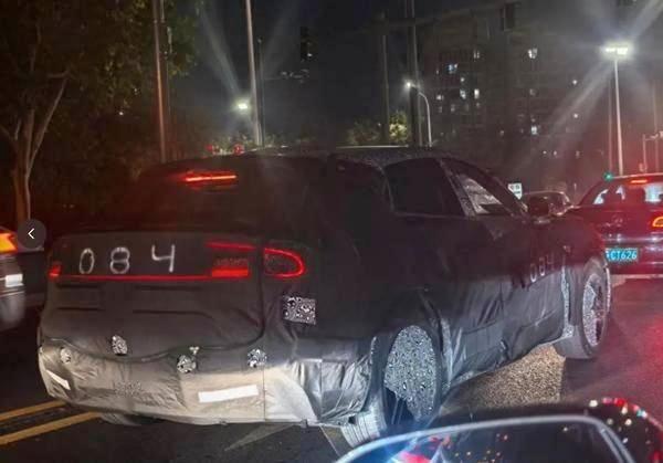 小米 SUV 算是「官宣」了,雷軍親自駕駛-有駕 小米 SUV 算是「官宣」了,雷軍親自駕駛-有駕