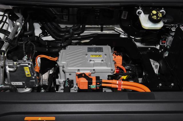 純電MPV新秀?采用7座布局,睿藍(lán)8起售價13.78萬-有駕 純電MPV新秀?采用7座布局,睿藍(lán)8起售價13.78萬-有駕