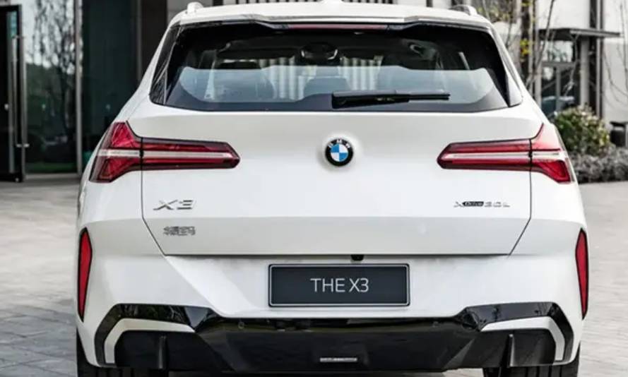 全新寶馬X3即將上市,現款優惠力度空前,售價打6.5折!