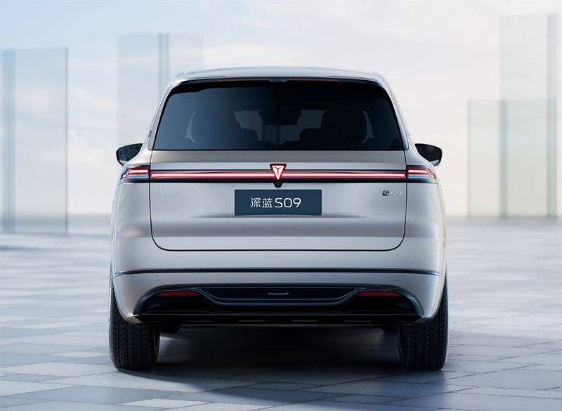 瞄準理想L9、L6,深藍S09、長安啟源C798聯袂出擊