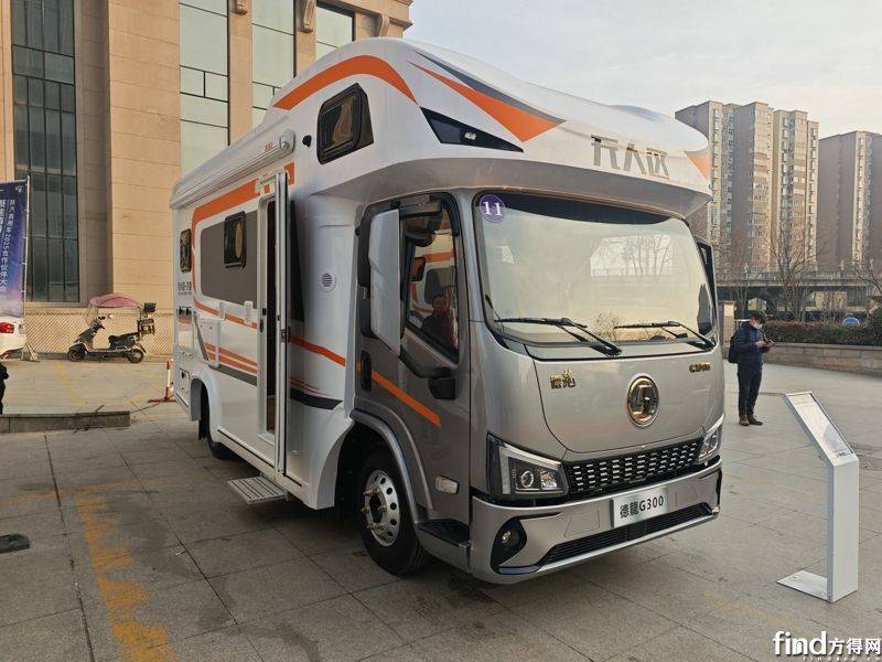 陜汽商用車2025合作伙伴大會 全系產品亮相!超30款展車搶先看! 25