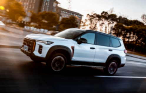 不到20萬起,越野配置竟高到離譜,難怪敢叫板普拉多頂配!