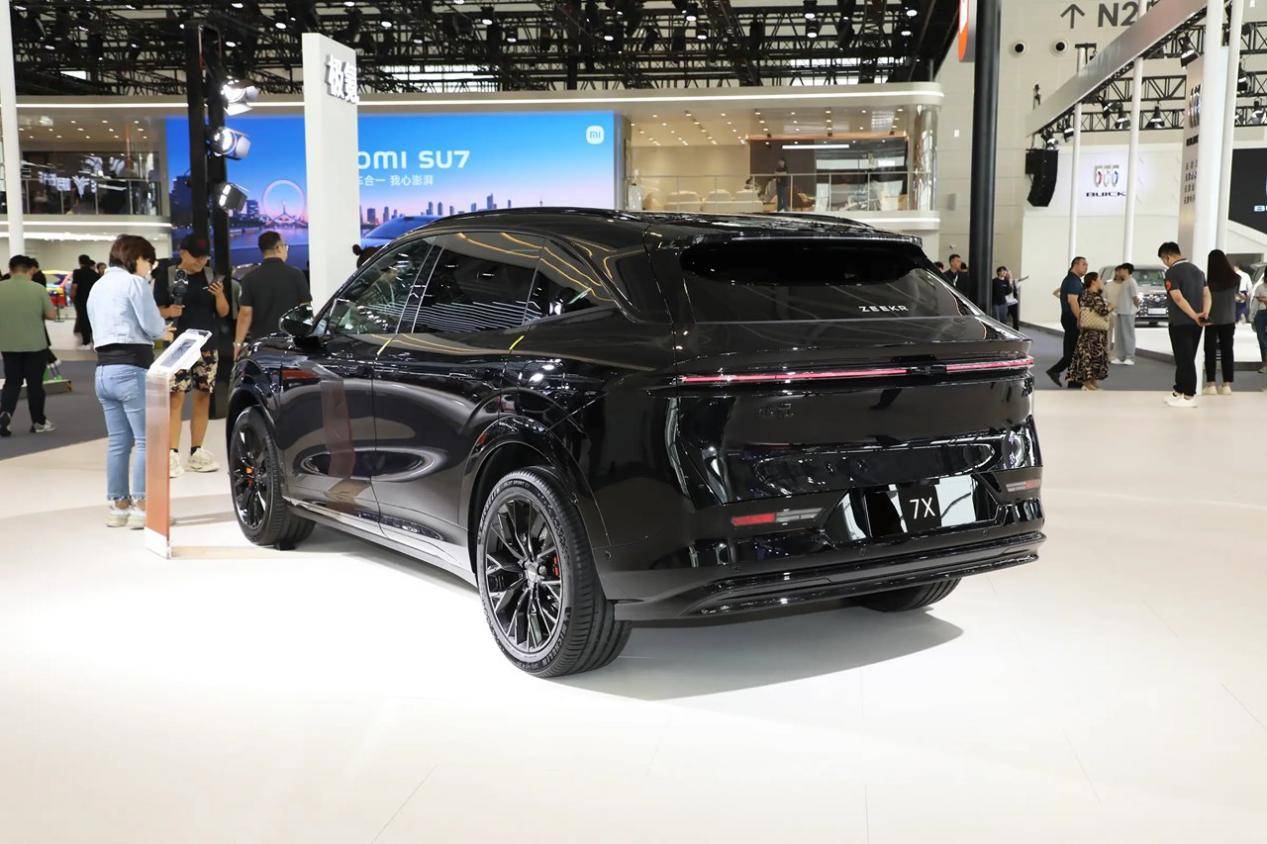 智駕汽車第一梯隊有哪些品牌?誰的進步最快?