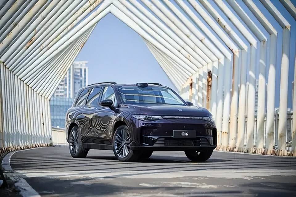 想要長續航、大空間、好配置,除了理想L8、唐還有啥可以選?