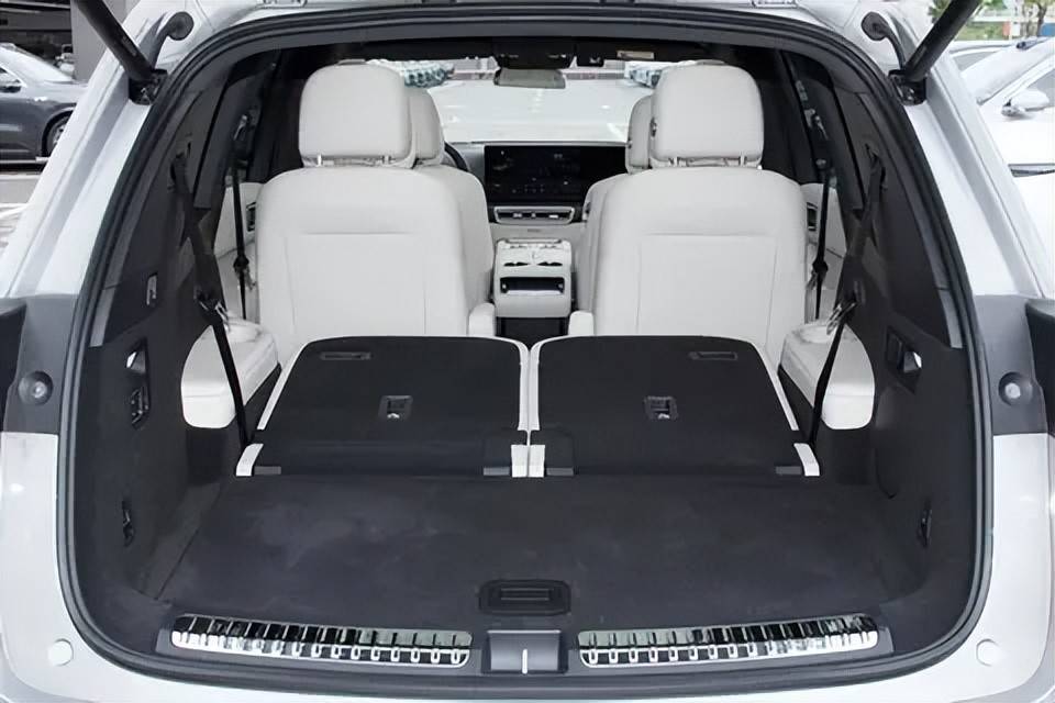 想要長續航、大空間、好配置,除了理想L8、唐還有啥可以選?