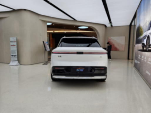 在樂道L60車主眼里,極氪7X有點(diǎn)過于正經(jīng)了?