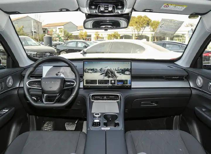 2月新車盤點:科技與智能并進,重磅車型扎堆登場