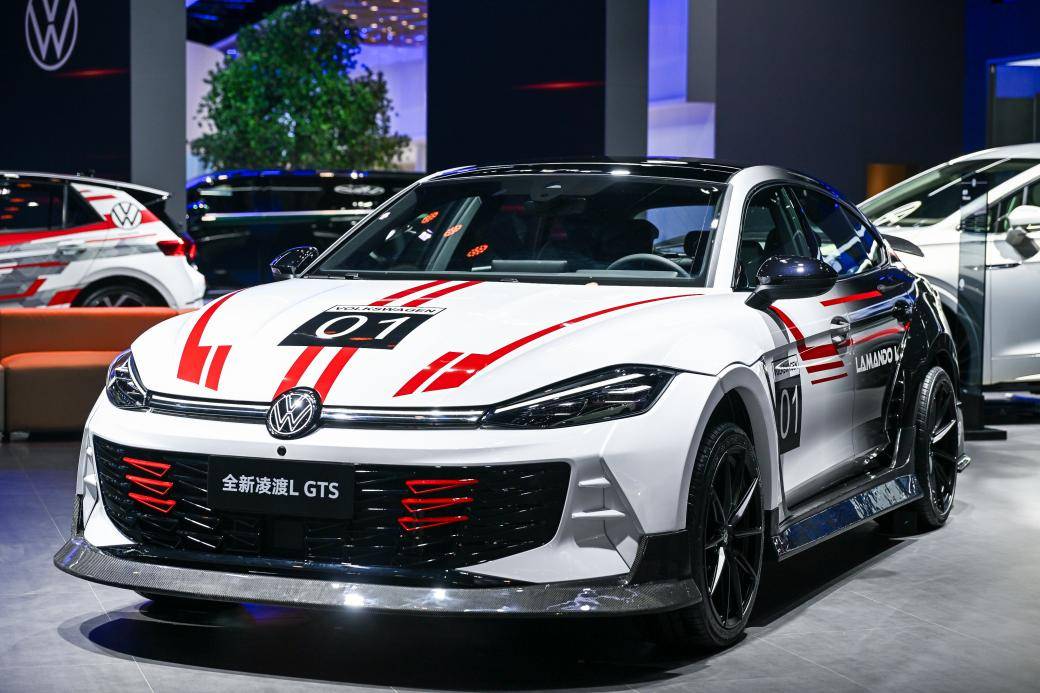 限時(shí)11.99萬(wàn)元起,全新凌渡L家族來(lái)了!高功率2.0T+AI智聯(lián)座艙