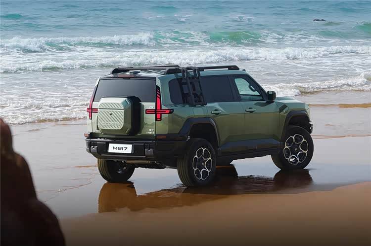 硬派SUV不再“硬碰硬”,猛士M817牽手華為或帶來新解法