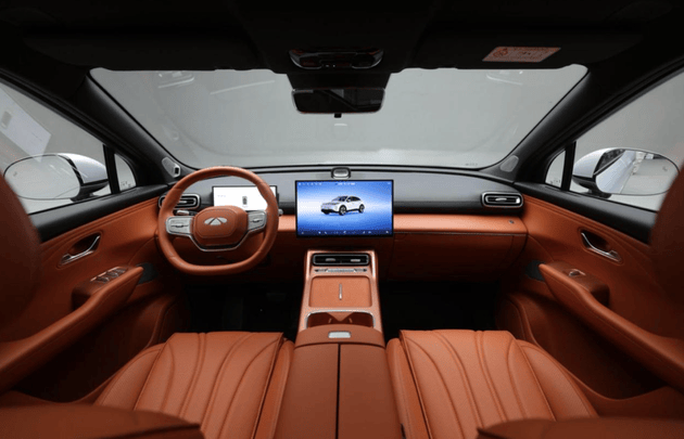 奇瑞風云T9L正式亮相 大五座電混SUV切入中高端市場